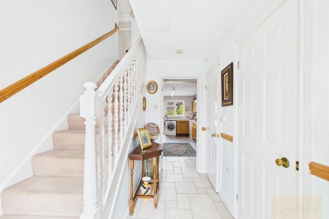 24, Anne Hathaway Drive, Gloucester photo 2