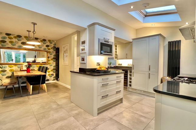 27 Lansdowne Road, Taunton photo 4