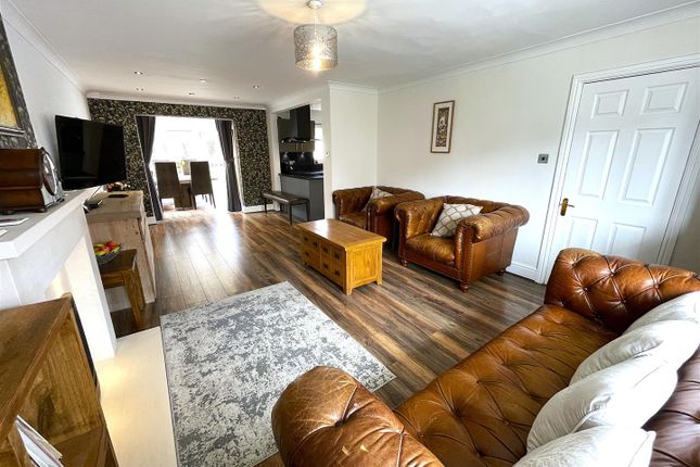 15, Maple Tree Avenue, Selby photo 3