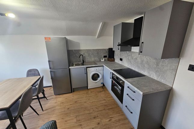 88 Daisy Bank Road, Manchester photo 3
