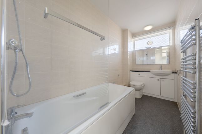 Flat for sale in Grove End House, Grove End Road, St John's Wood, London