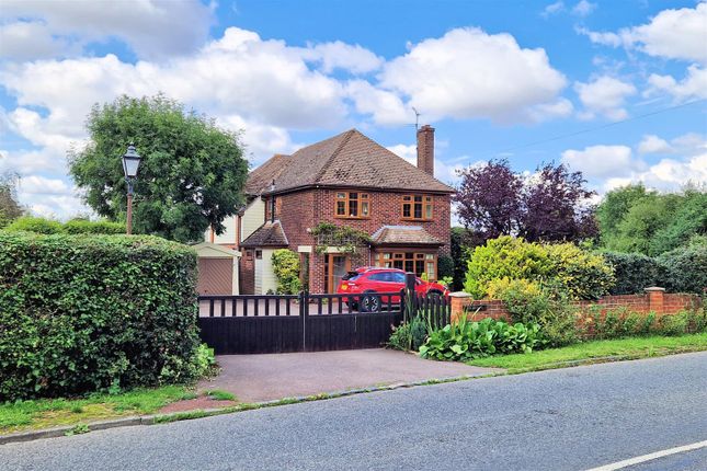 Thumbnail Detached house for sale in Vicarage Lane, North Weald, Epping