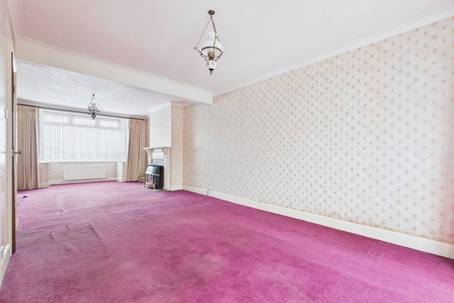 80, Old Shoreham Road, Lancing photo 3