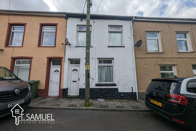 Thumbnail Terraced house for sale in Victoria Street, Mountain Ash