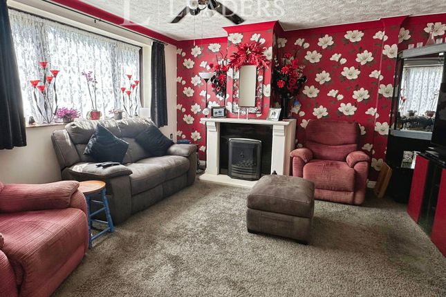 51, Corhampton Crescent, Hampshire photo 4