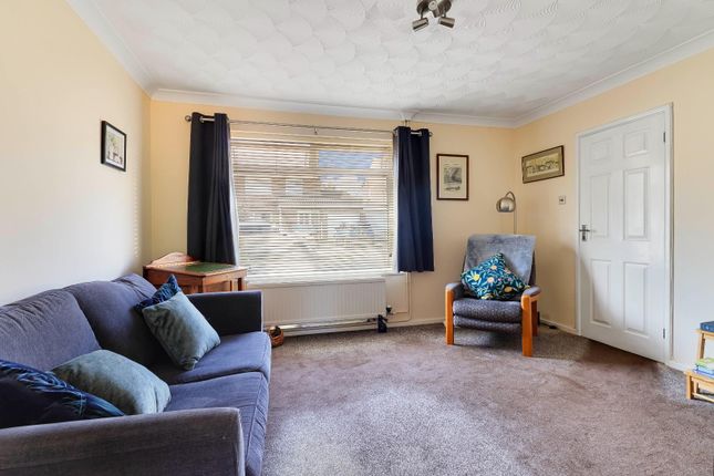 4, Neale Close, Cambridge photo 4
