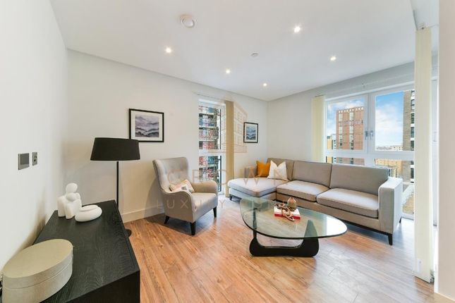 Thumbnail Flat to rent in Wiverton Tower, Aldgate