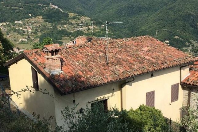Property for sale in 55020 Molazzana, Province Of Lucca, Italy