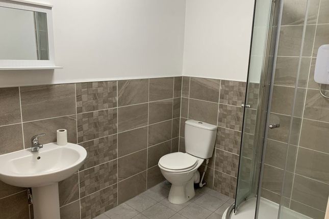 Flat 5, Darwen photo 2