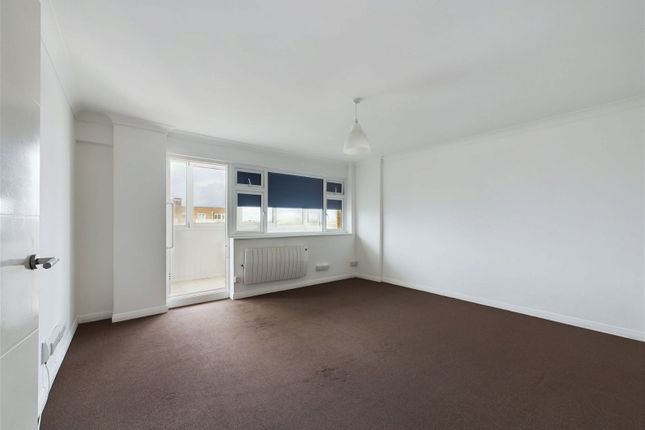 Flat for sale in Manor Lea Boundary Road, Worthing