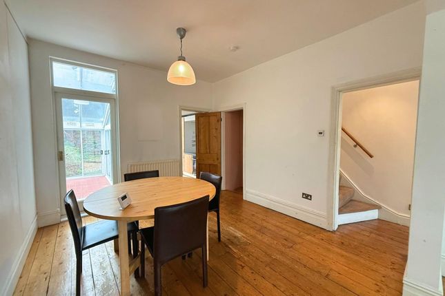 57 Beech Grove, Sale photo 3