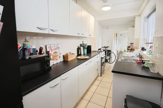 12, John Street, Lincoln photo 3
