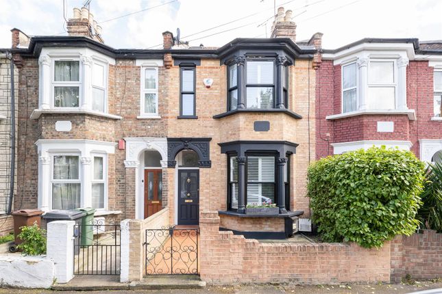 Terraced house for sale in Lansdowne Road, London