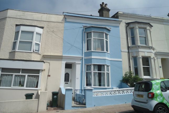 4 Bedroom Terraced House