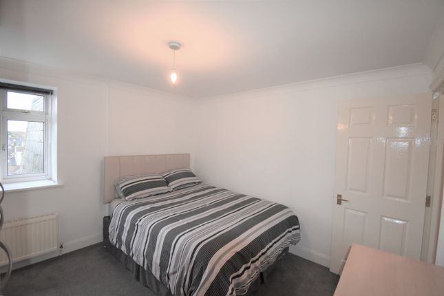 Flat 10, Kings Court, 38, Hatherley Road, Sidcup photo 4