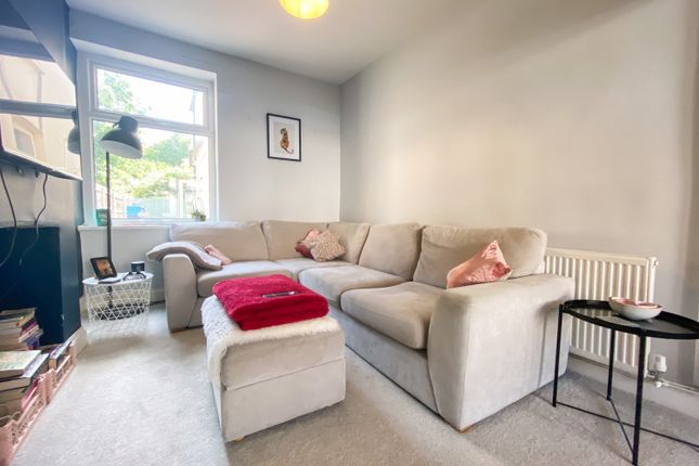191, Moorland Road(*), Cardiff photo 3