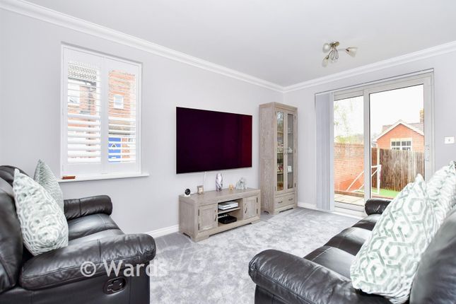 33, Beaver Road, Maidstone photo 3