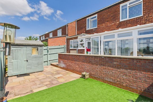 Garden- Mark Stephens Ewemove Newmarket And Soham