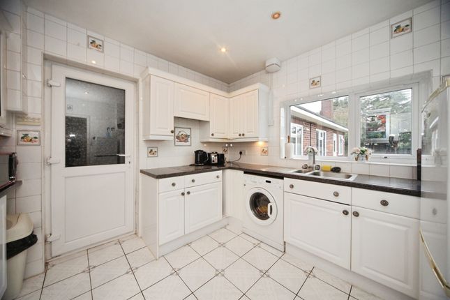 40, Onslow Road, Luton photo 2