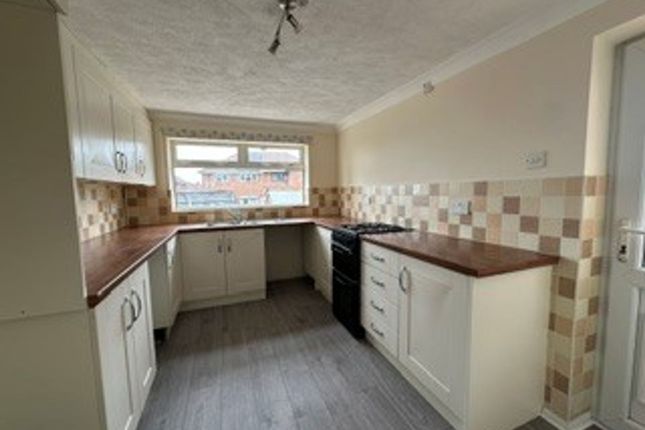 12 Goldsmith Road, Grantham photo 3