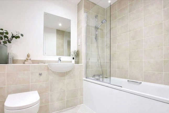 Bluebell House, Wych Elm photo 5