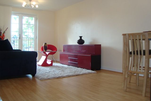 18, Peppermint Road, Hitchin photo 4