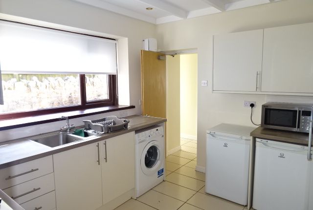 Thumbnail Shared accommodation to rent in Belle Vue Terrace, Treforest, Pontypridd