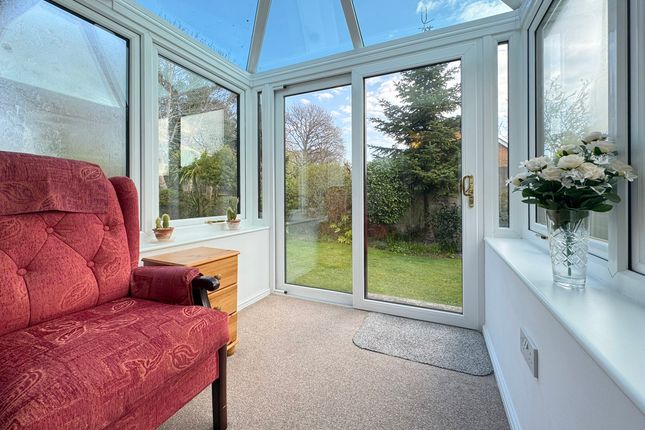 14, Pyrford Gardens, Lymington photo 4
