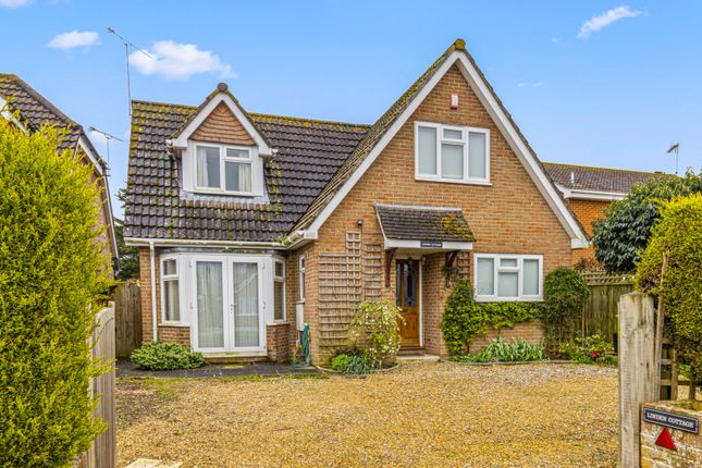 Thumbnail Detached house for sale in Lakeview Drive, Hightown, Ringwood, Hampshire
