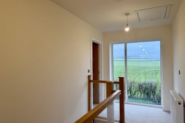 The Yew, 3 Monksbury Park, Hereford photo 4