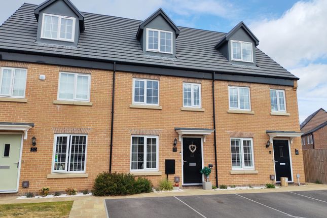 3-bed house on 59, Knight Street, Pontefract, £230,000