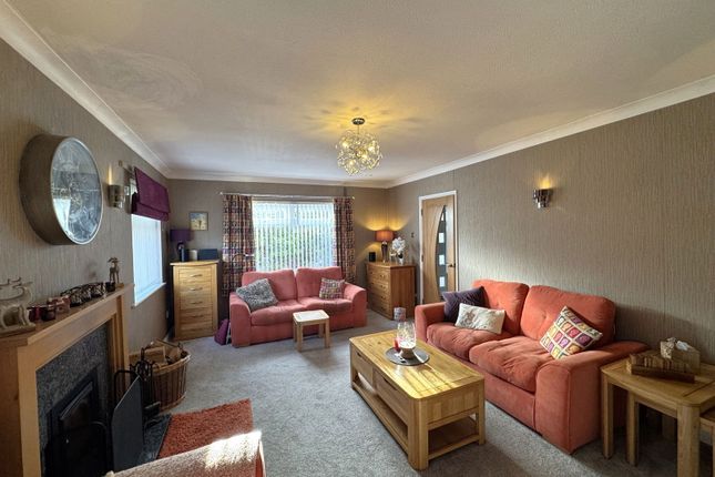 4, Cornforth Close, Tonbridge photo 2