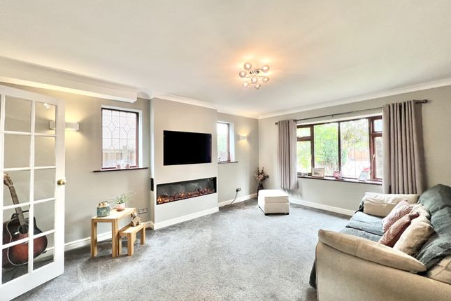 8, Willow Place, Elswick photo 2