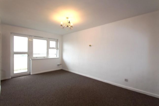 104, Longford Court, Hendon photo 2