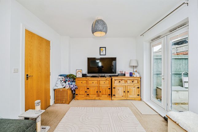 74, Ffordd Y Draen, Bridgend photo 4