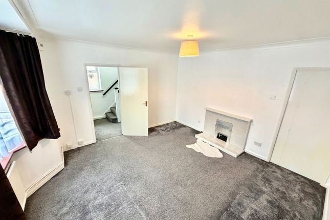 116, Marsh Lane, Stanmore photo 3