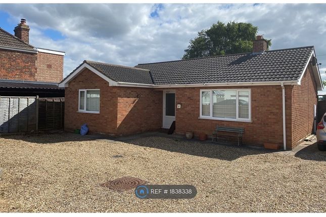 Thumbnail Bungalow to rent in Six House Bank, Spalding