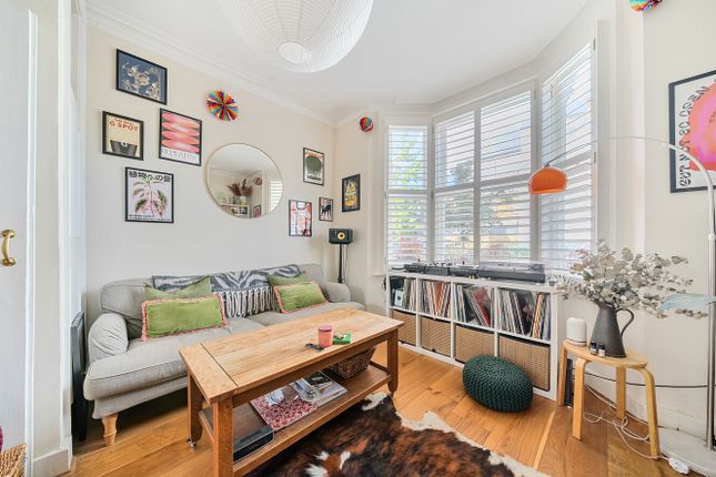 12a, Balchier Road, London photo 4