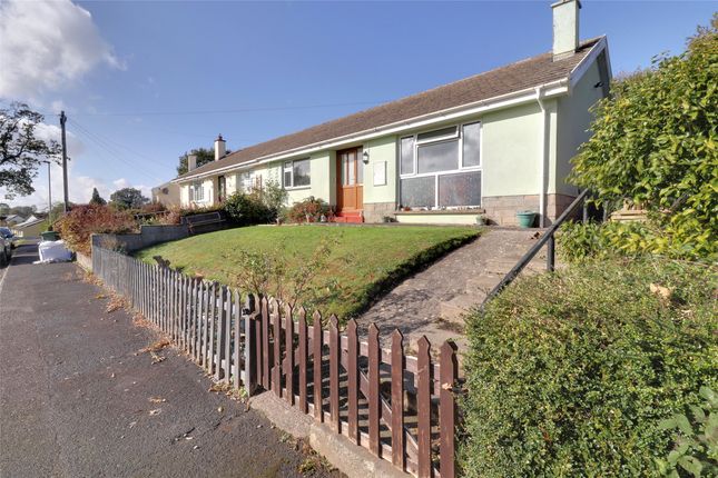 2-bed bungalow on Barfield Close, Devon, £250,000