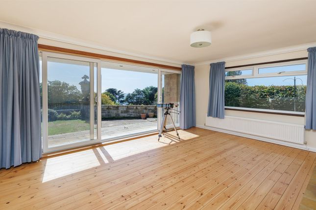 9, Undercliff Gardens, Ventnor photo 2