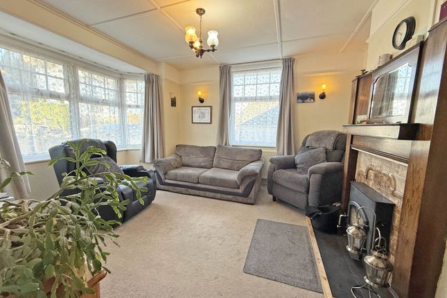7 Dennis Road, Padstow photo 4