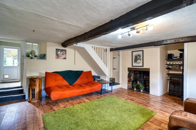 25, Slades Hill, Templecombe photo 3