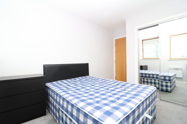 Flat to rent in The Pinnacle, Bothwell Street, Glasgow