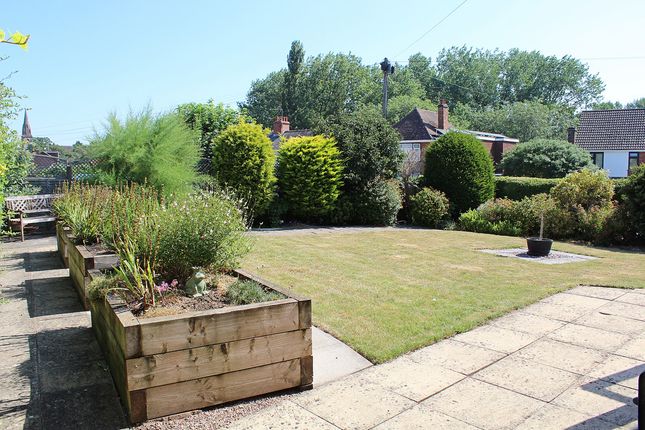 18, Abbey Lane, Southam photo 2