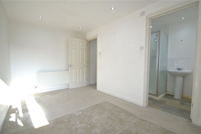 Clarendon Road, Croydon photo 5