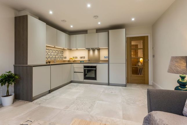 Flat 8, Arden Court, Harpenden photo 4