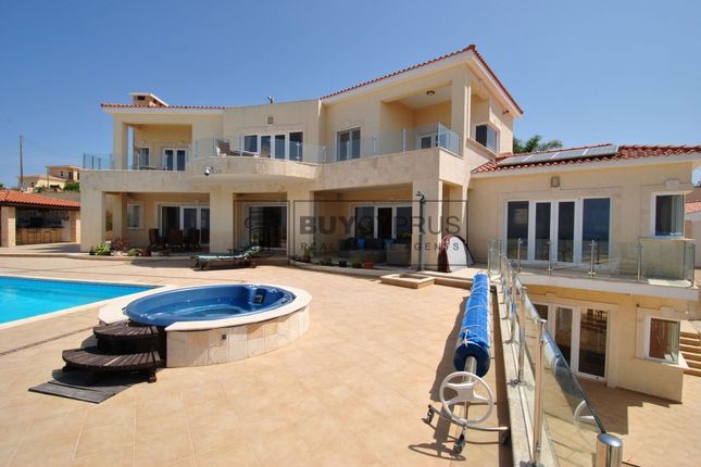 Villa for sale in Akoursos, Paphos, Cyprus