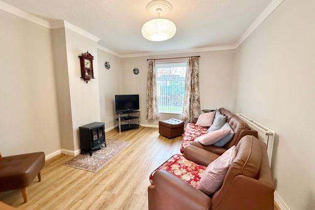 1, Howell Close, Merthyr Tydfil photo 3