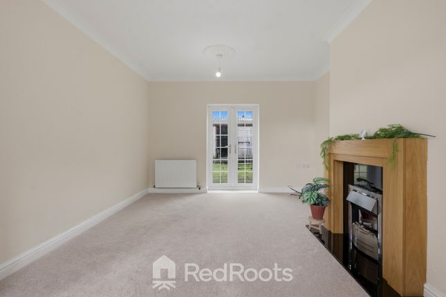 15, Meadway, Pontefract photo 2