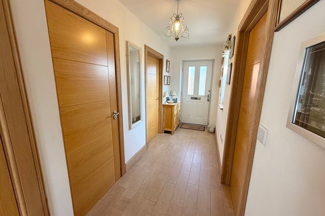 68, Dormer Avenue, Wing photo 3